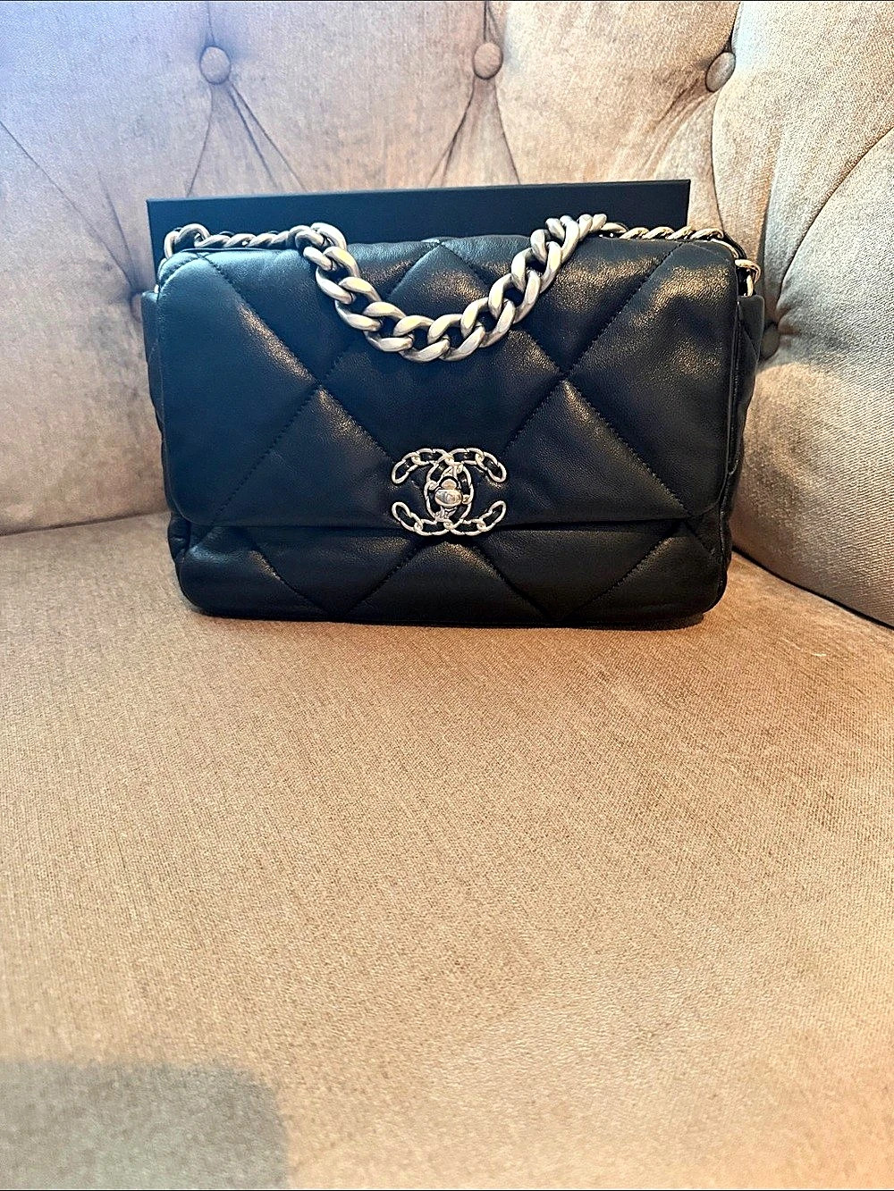 Chanel 19 small Black with silver